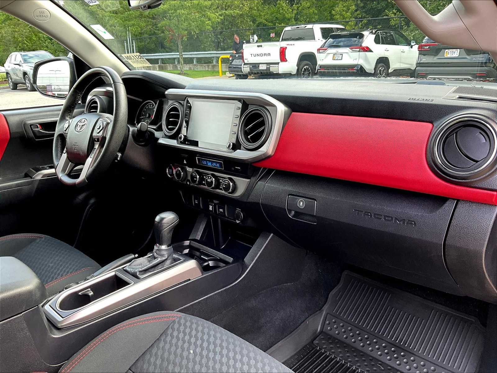 2023 Toyota Tacoma SR5 - Photo 14