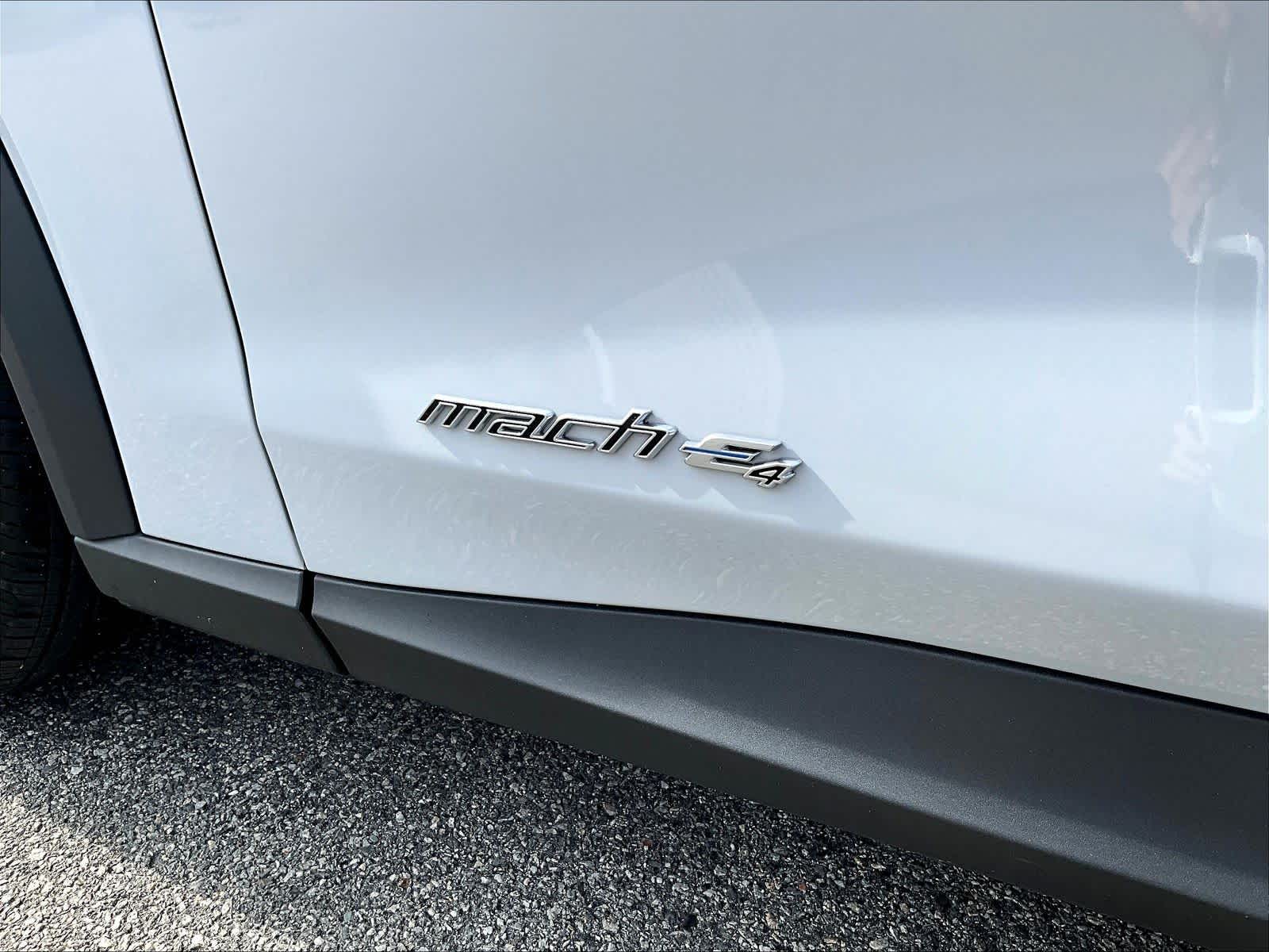 2021 Ford Mustang Mach-E Select - Photo 27