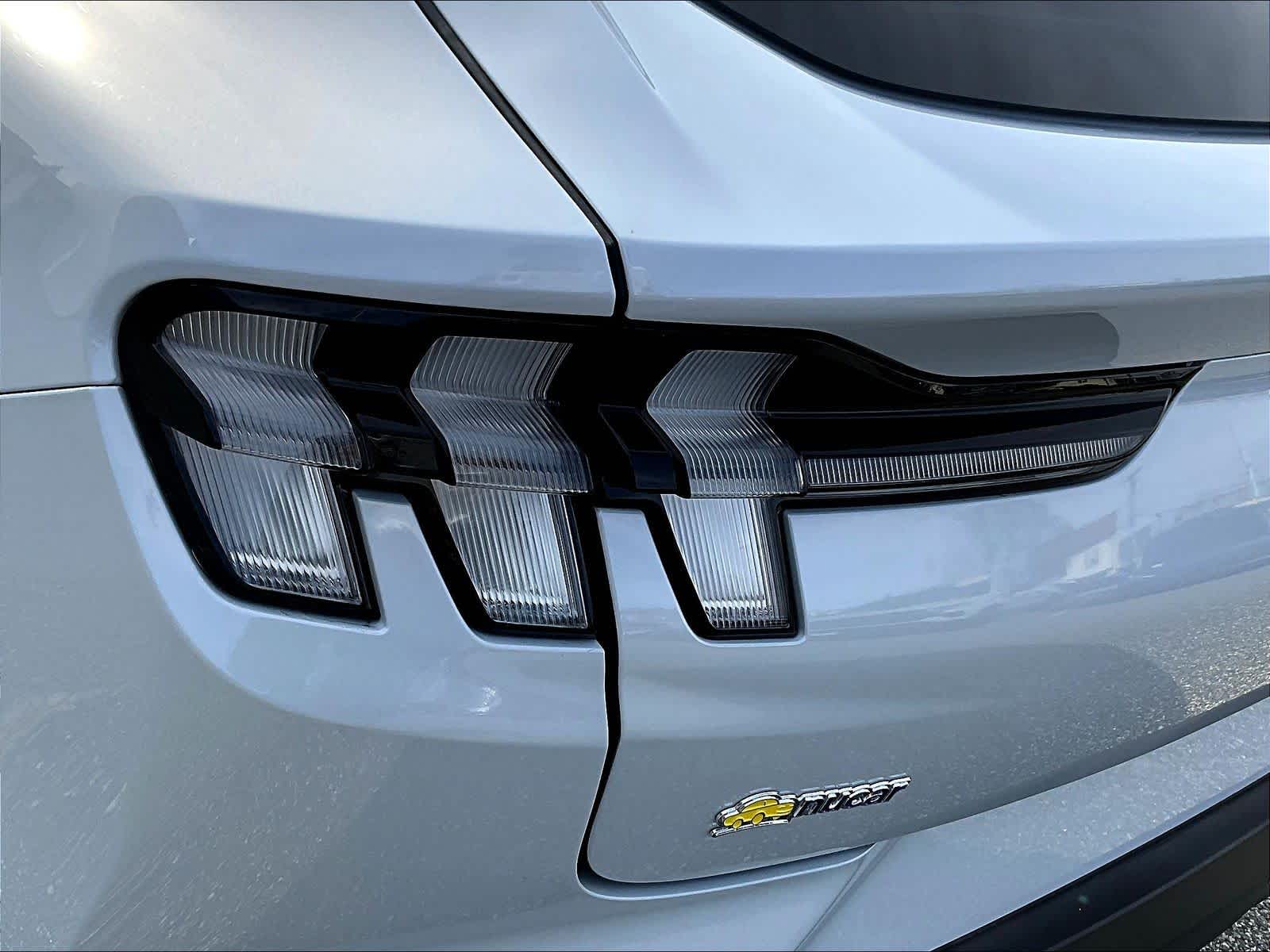 2021 Ford Mustang Mach-E Select - Photo 32