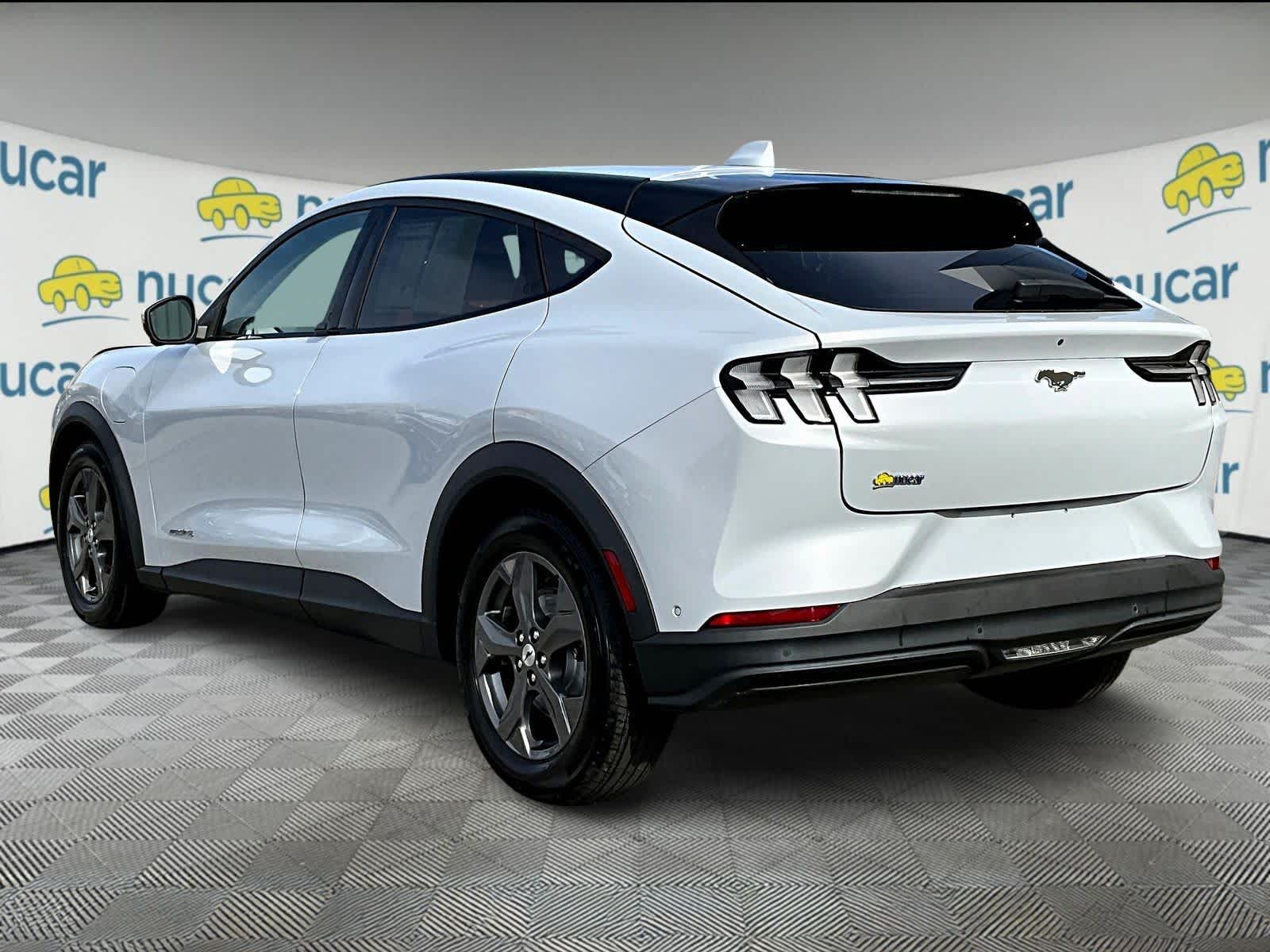 2021 Ford Mustang Mach-E Select - Photo 4