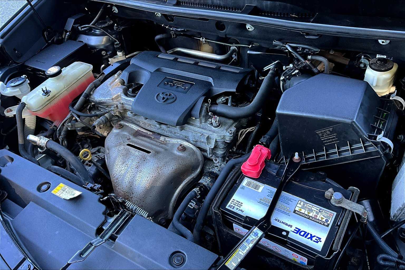 2016 Toyota RAV4 LE - Photo 35