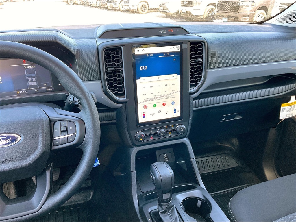 2025 Ford Ranger XL - Photo 13