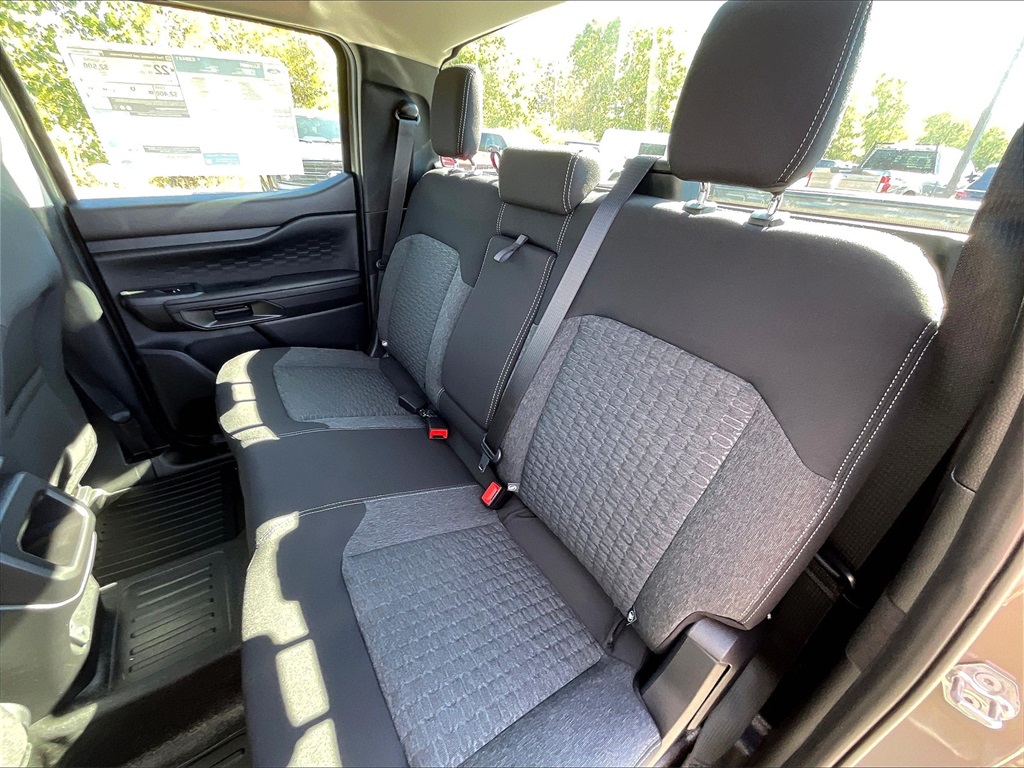 2025 Ford Ranger XL - Photo 15