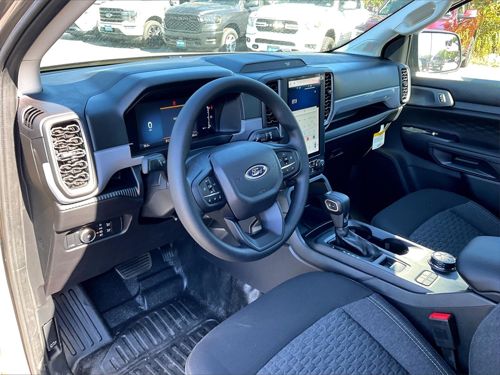 2025 Ford Ranger XL - Photo 9