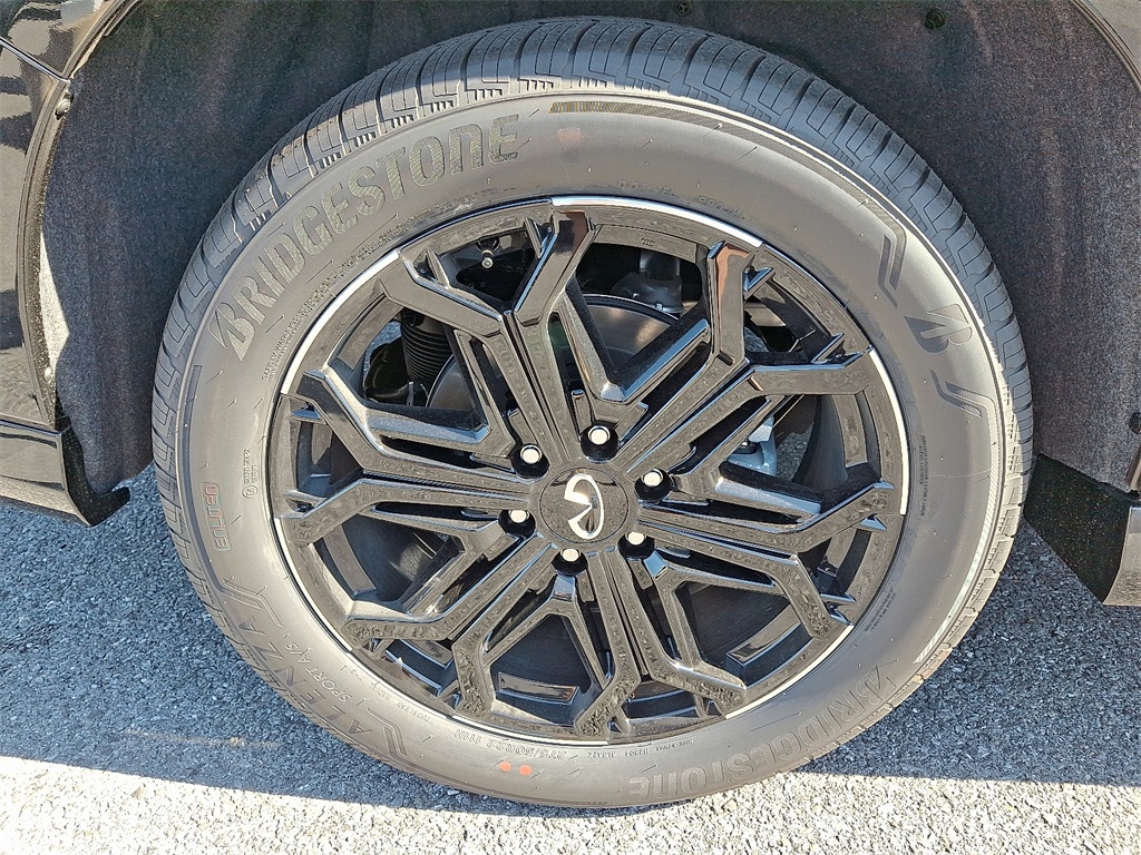 2026 INFINITI QX80  - Photo 5