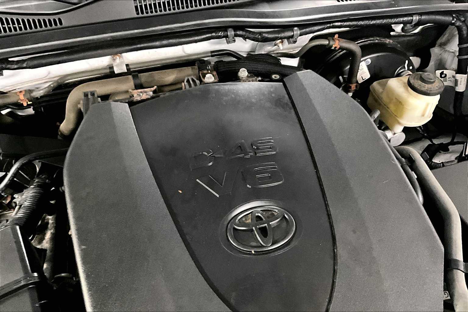 2018 Toyota Tacoma SR5 - Photo 34