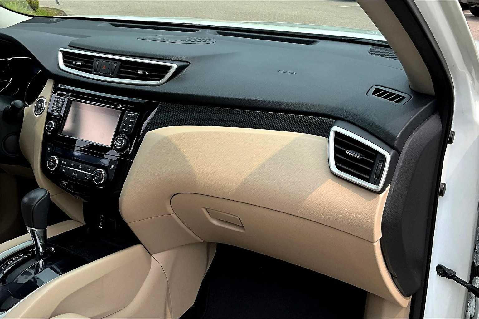 2016 Nissan Rogue SL - Photo 13