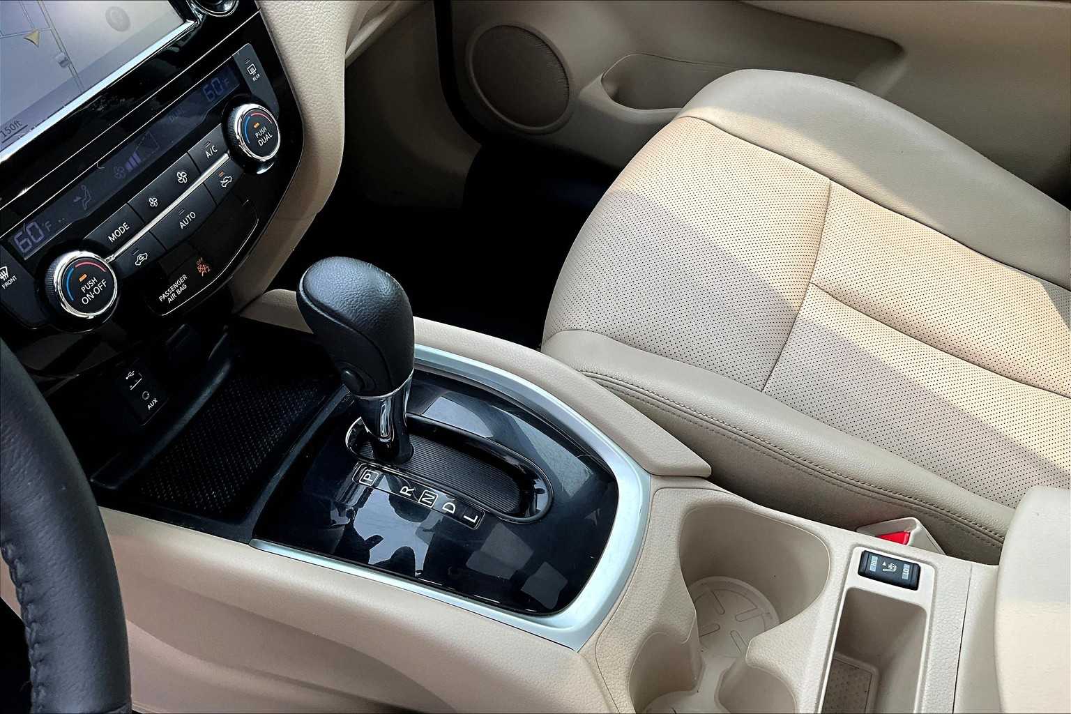 2016 Nissan Rogue SL - Photo 20