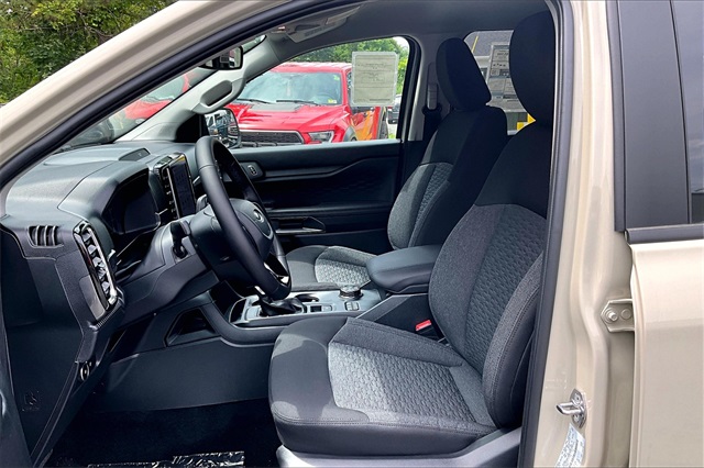 2025 Ford Ranger XLT - Photo 10