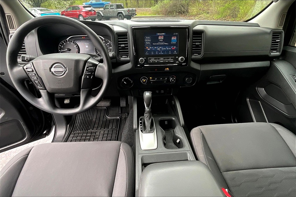 2022 Nissan Frontier S - Photo 20
