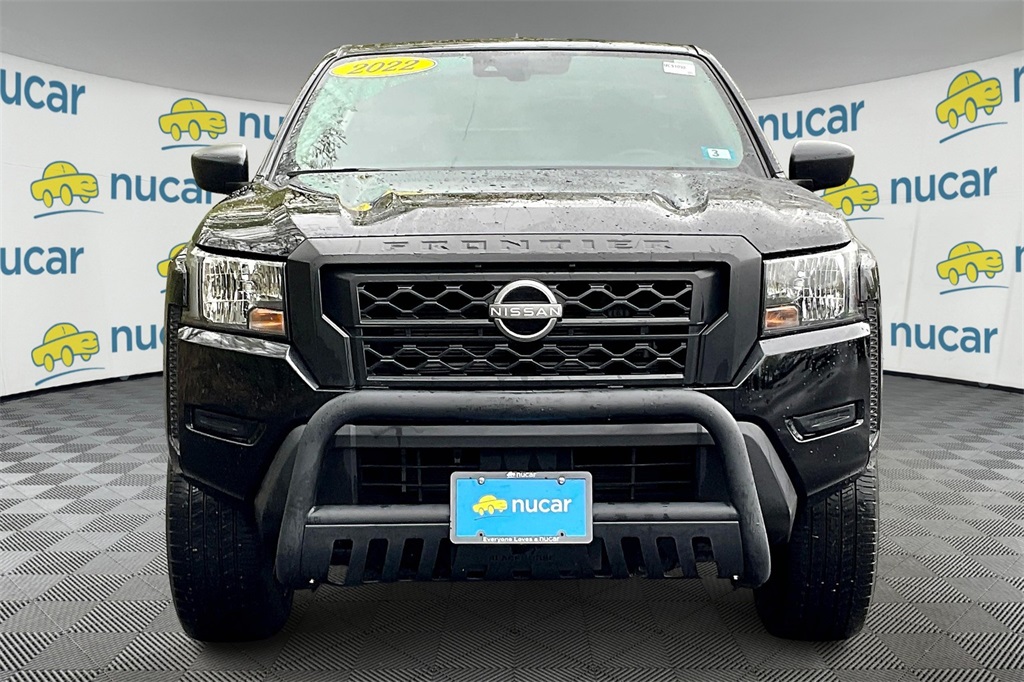 2022 Nissan Frontier S - Photo 2