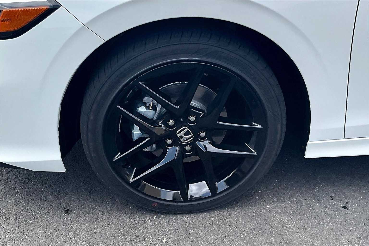 2026 Honda Civic Hybrid Sport - Photo 8