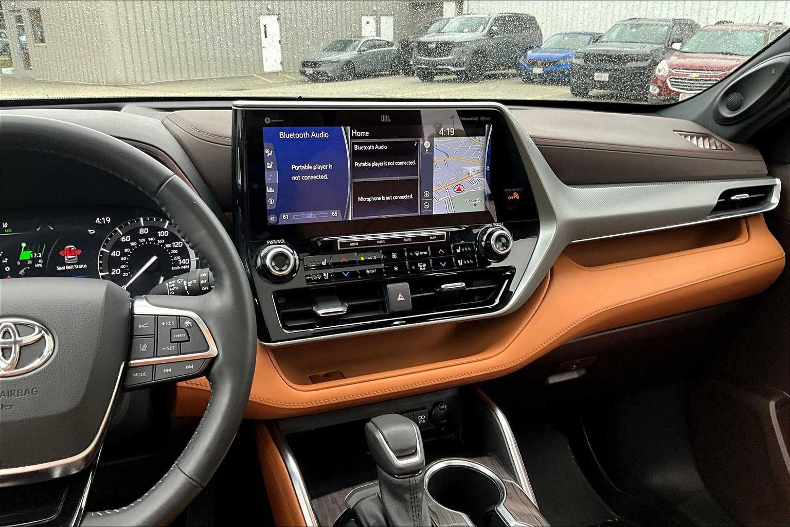 2021 Toyota Highlander Platinum - Photo 19
