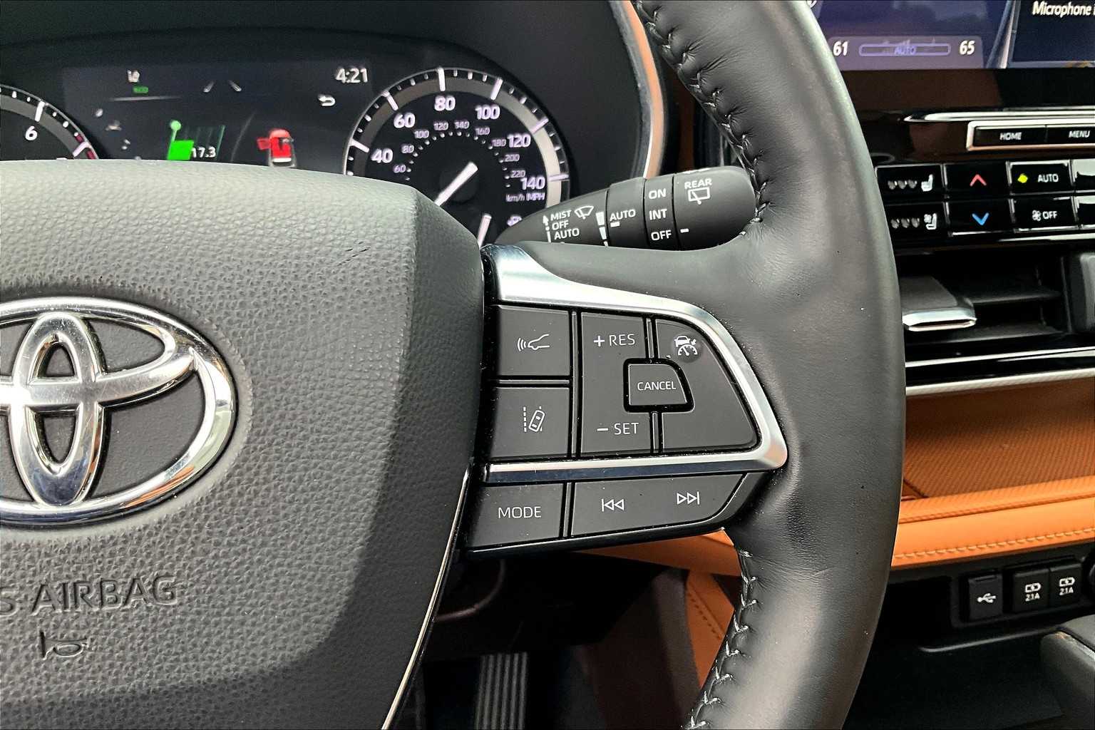 2021 Toyota Highlander Platinum - Photo 25