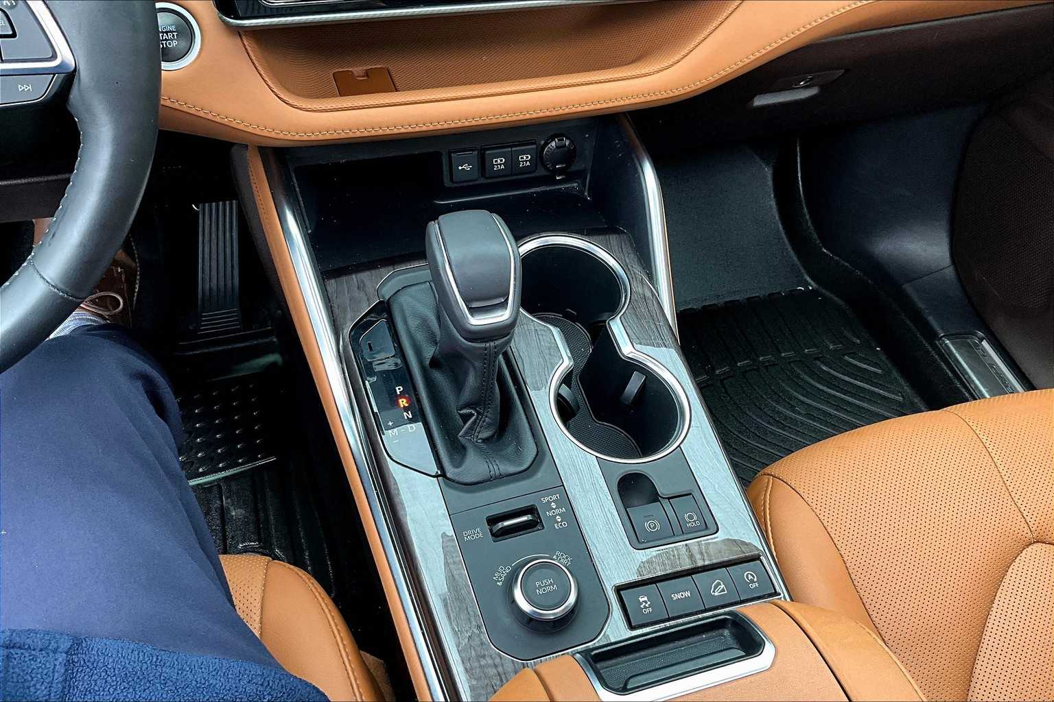 2021 Toyota Highlander Platinum - Photo 27
