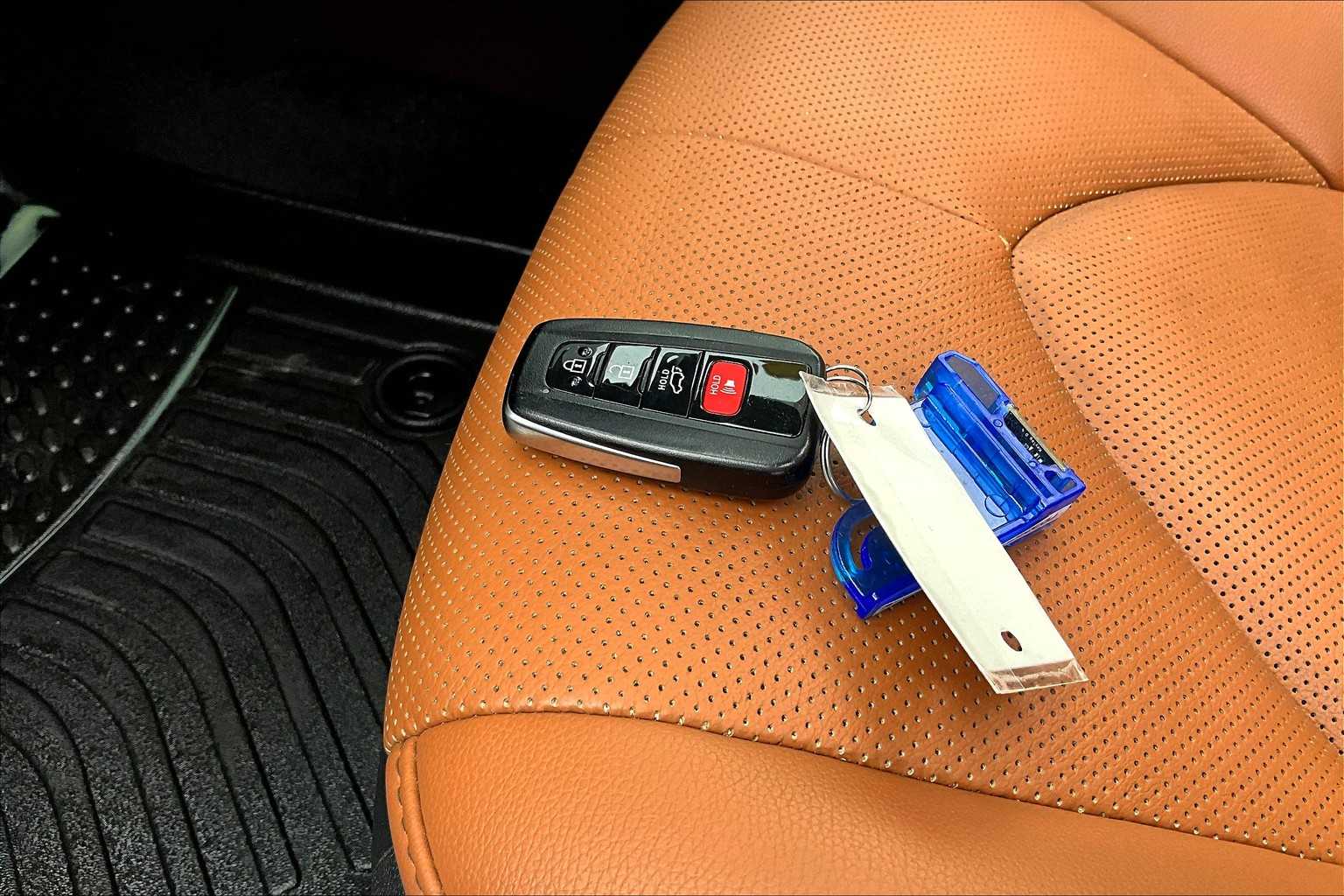 2021 Toyota Highlander Platinum - Photo 31
