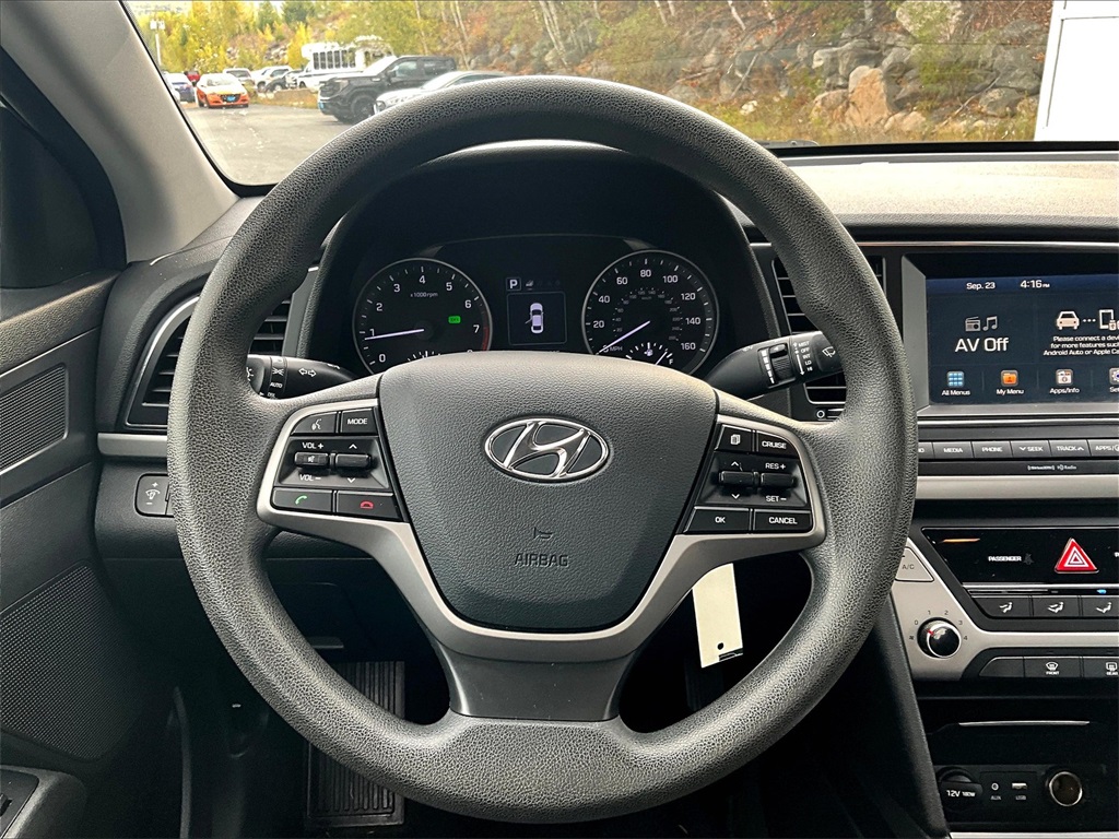 2018 Hyundai Elantra SEL - Photo 17
