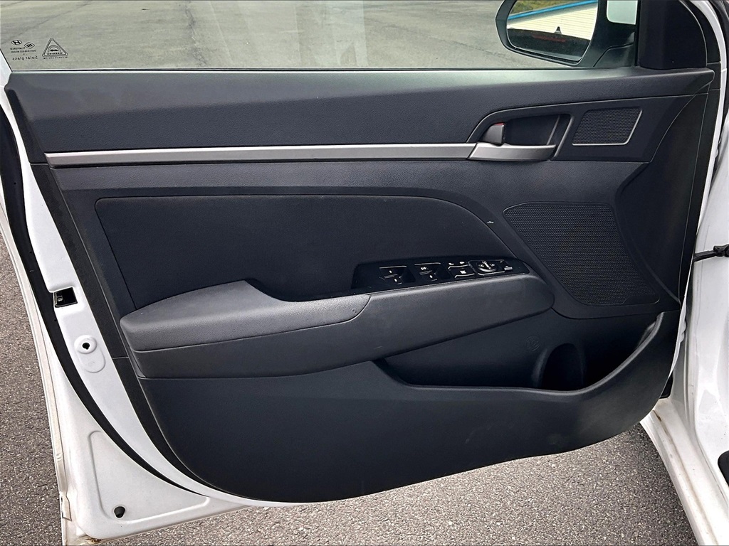 2018 Hyundai Elantra SEL - Photo 9