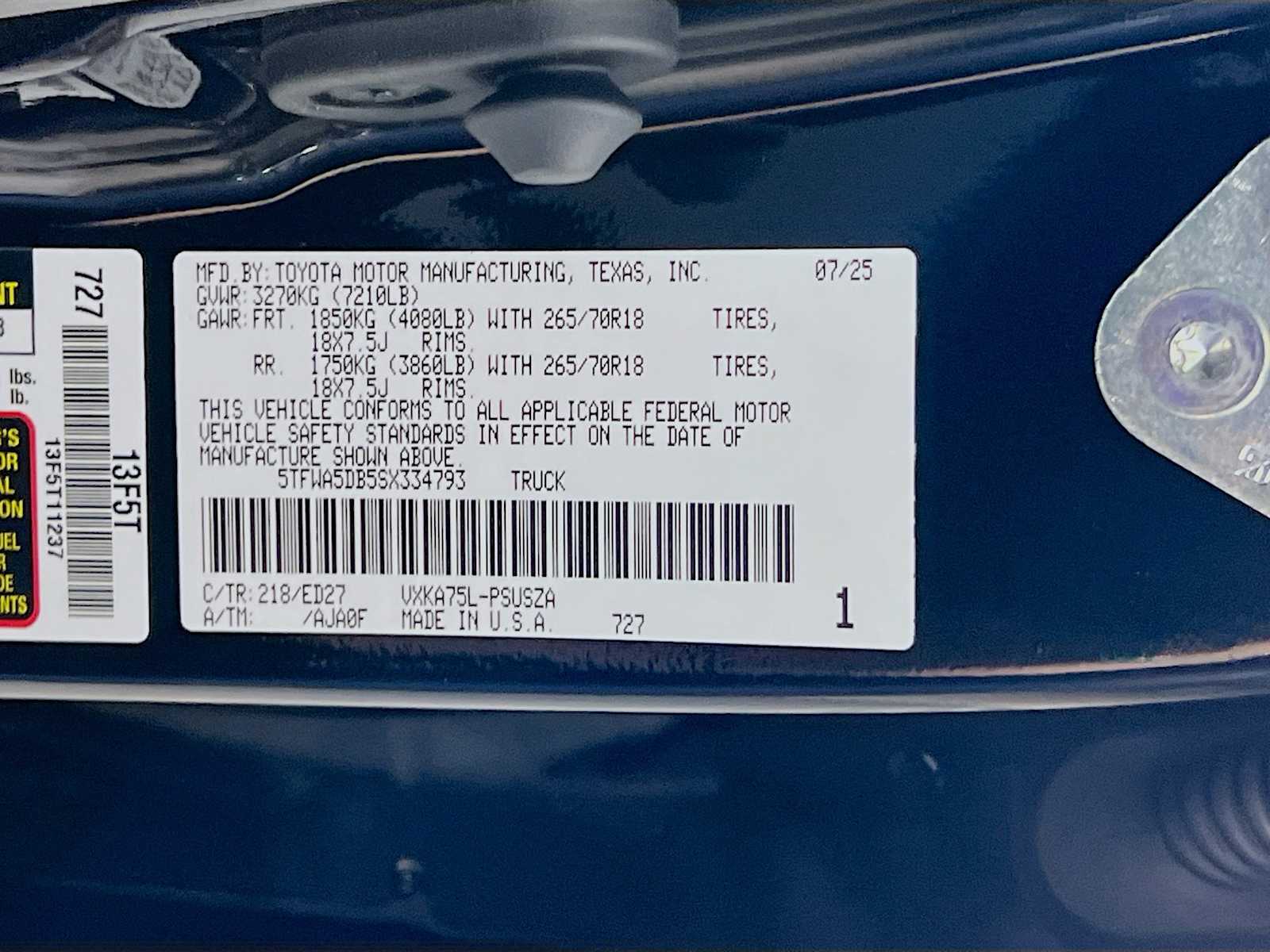 2025 Toyota Tundra SR5 - Photo 20