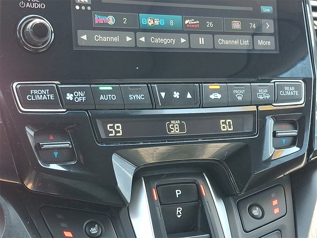 2020 Honda Odyssey EX-L - Photo 17