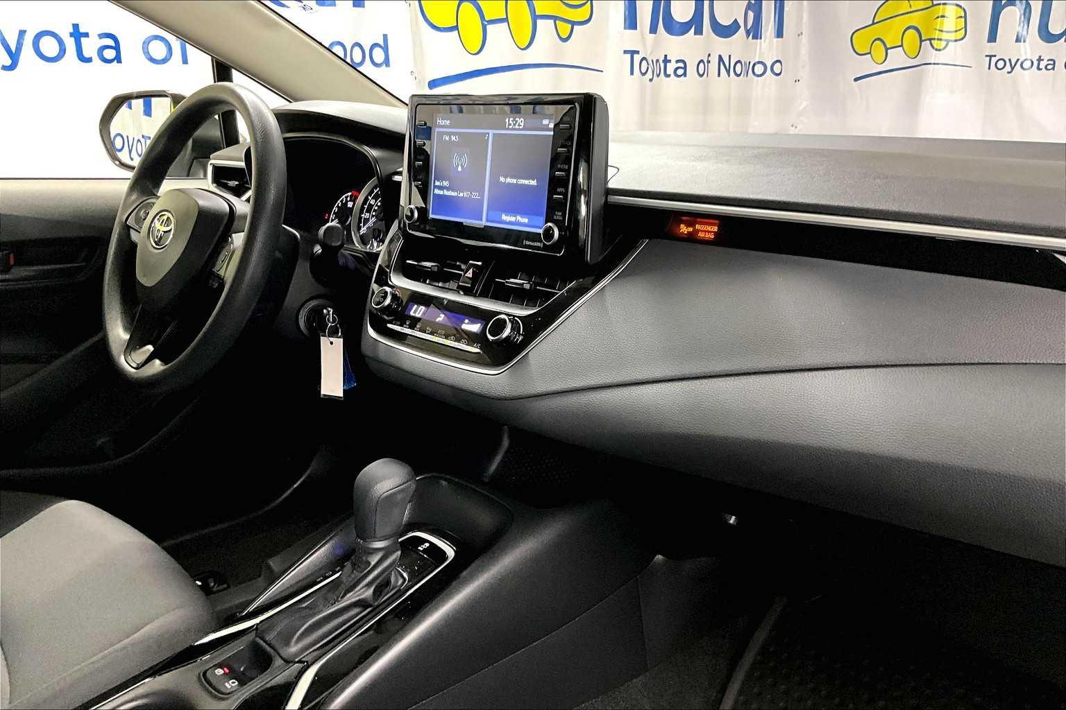 2022 Toyota Corolla LE - Photo 14