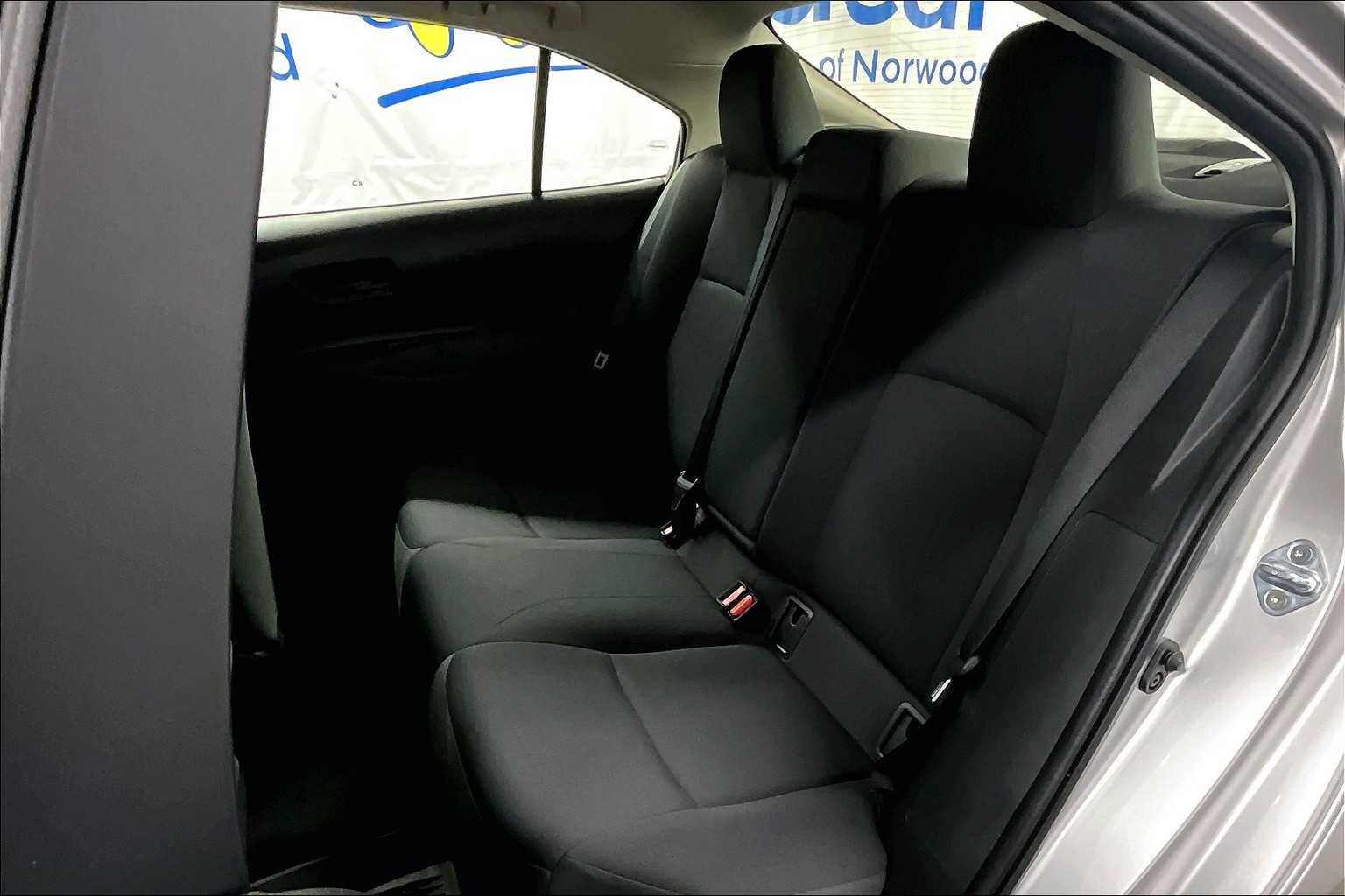 2022 Toyota Corolla LE - Photo 15