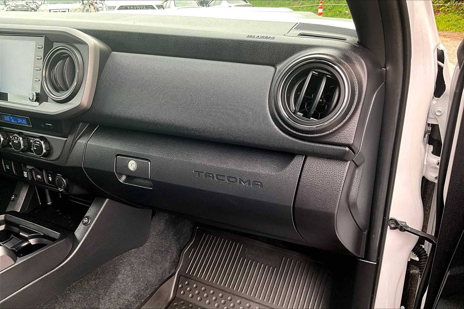 2022 Toyota Tacoma TRD Sport - Photo 13