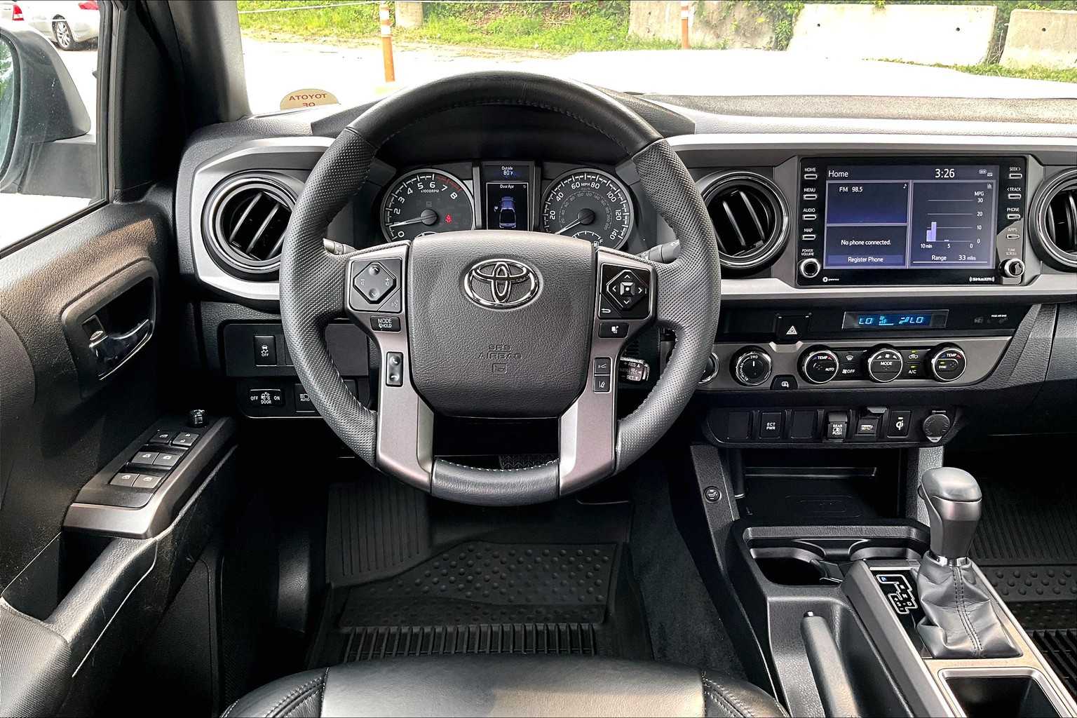 2022 Toyota Tacoma TRD Sport - Photo 17