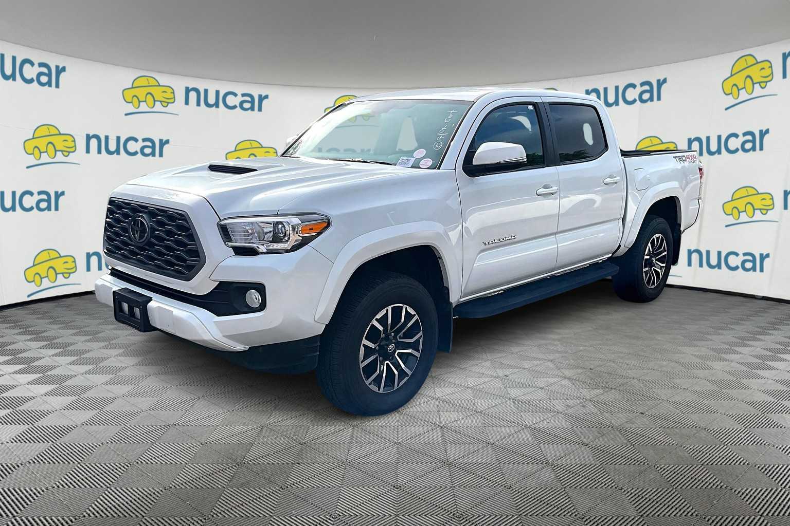 2022 Toyota Tacoma TRD Sport - Photo 2