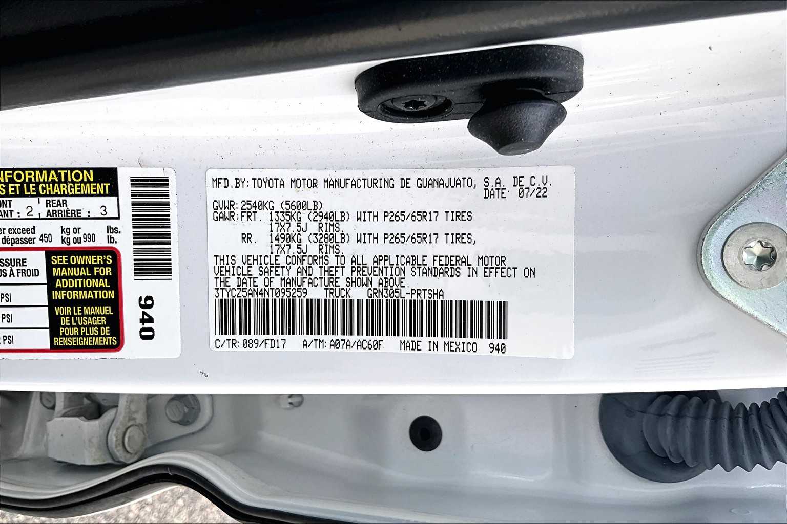 2022 Toyota Tacoma TRD Sport - Photo 6