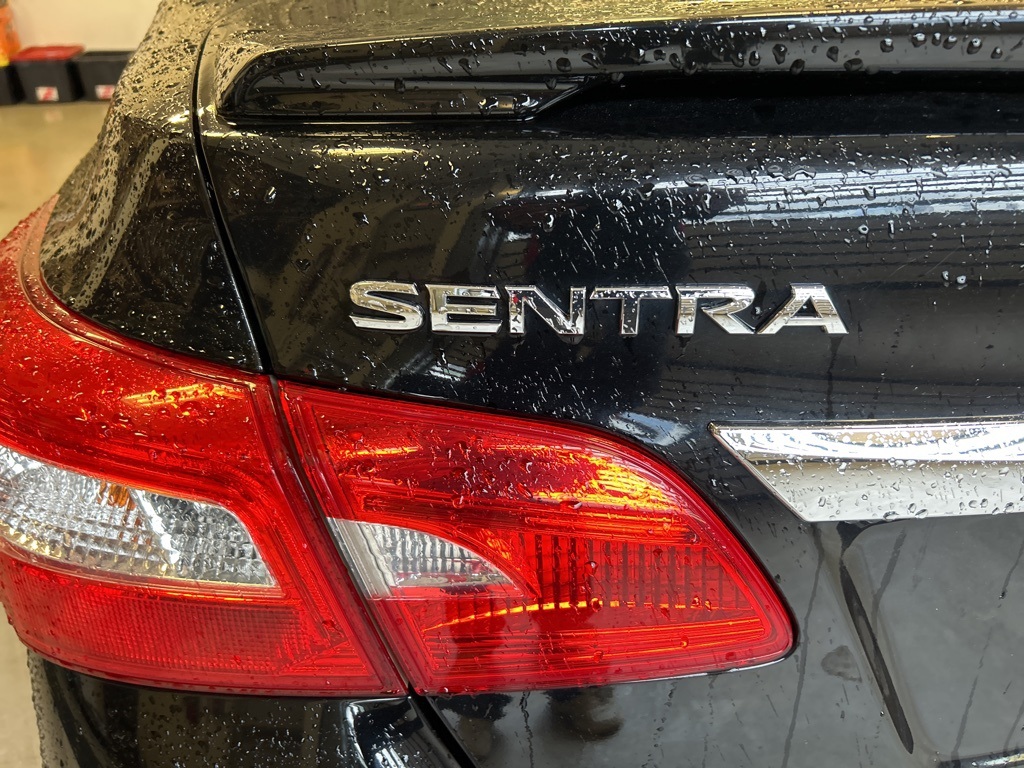 2016 Nissan Sentra SR - Photo 5