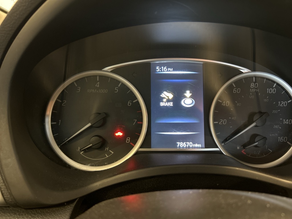 2016 Nissan Sentra SR - Photo 8
