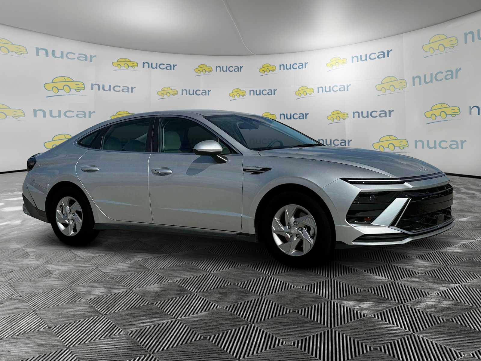 2025 Hyundai Sonata SE - Photo 1