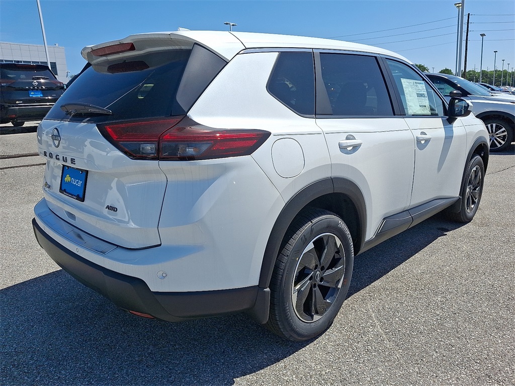 2025 Nissan Rogue SV - Photo 4