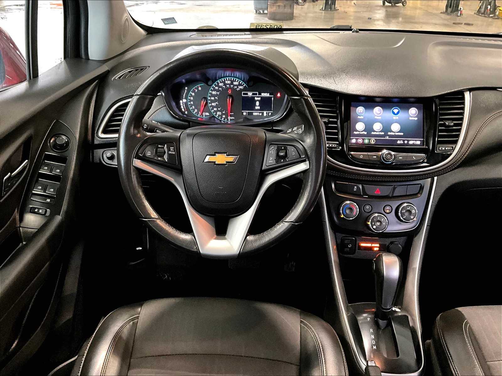 2022 Chevrolet Trax LT - Photo 18