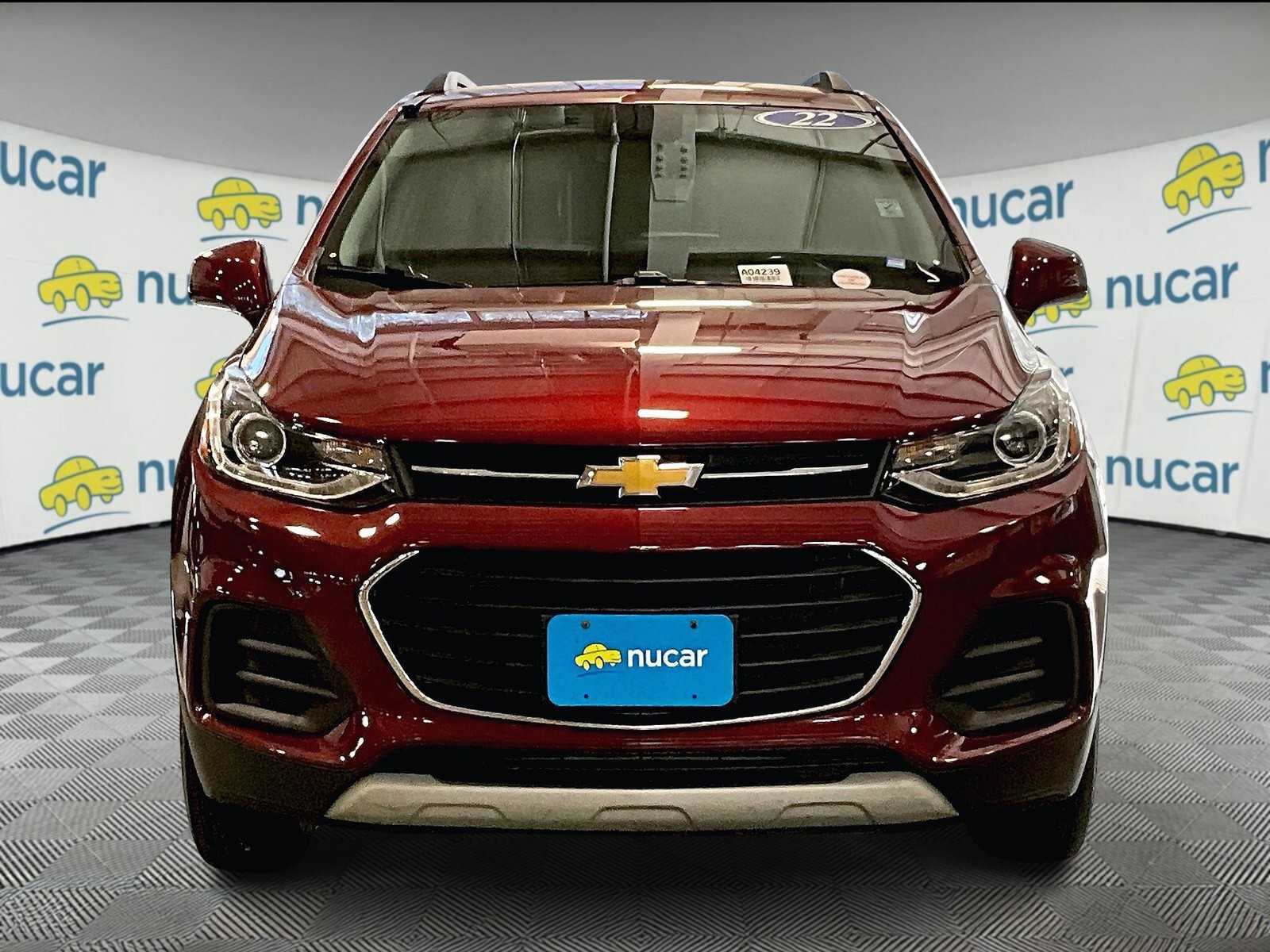 2022 Chevrolet Trax LT - Photo 2