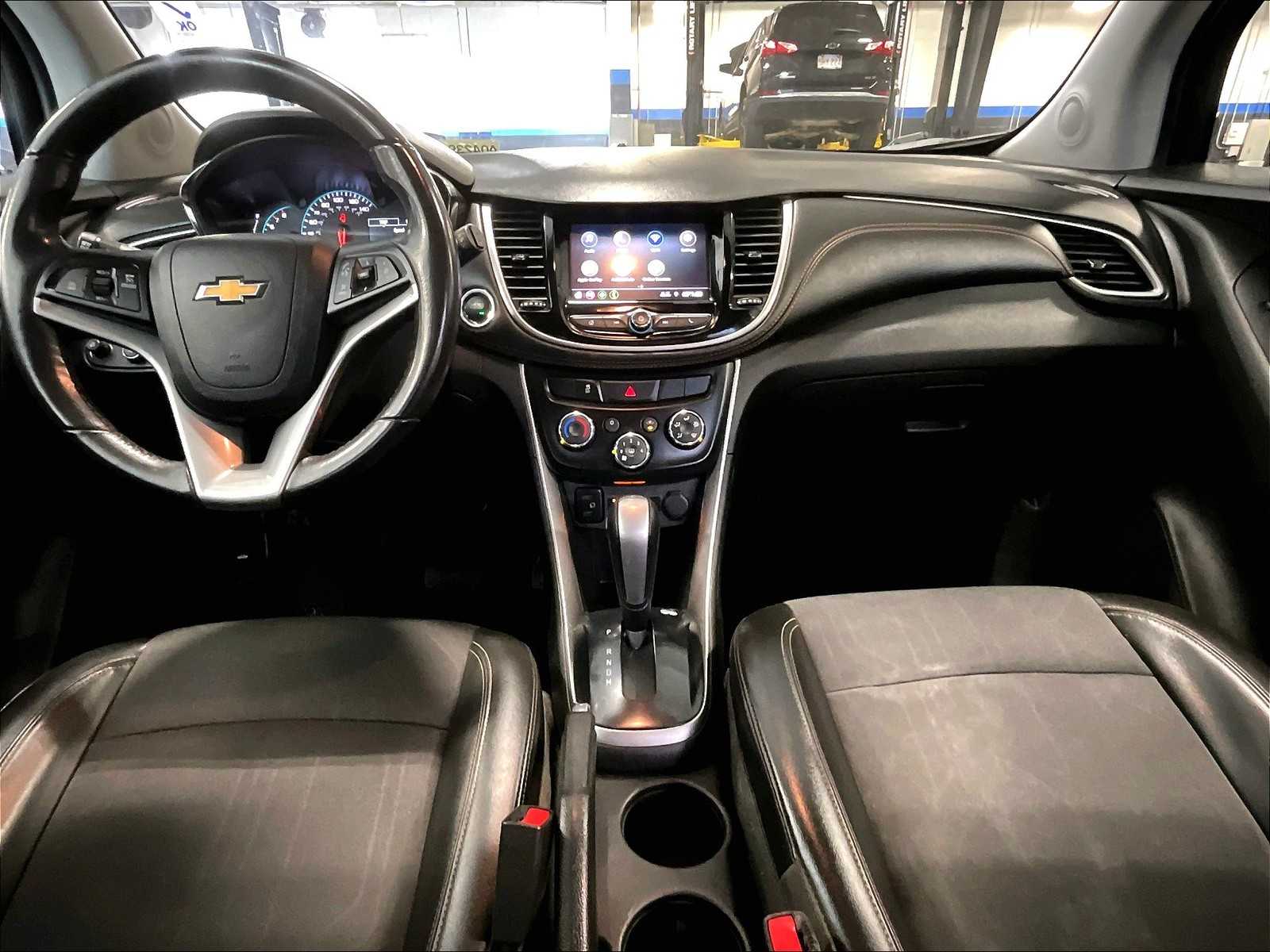 2022 Chevrolet Trax LT - Photo 22