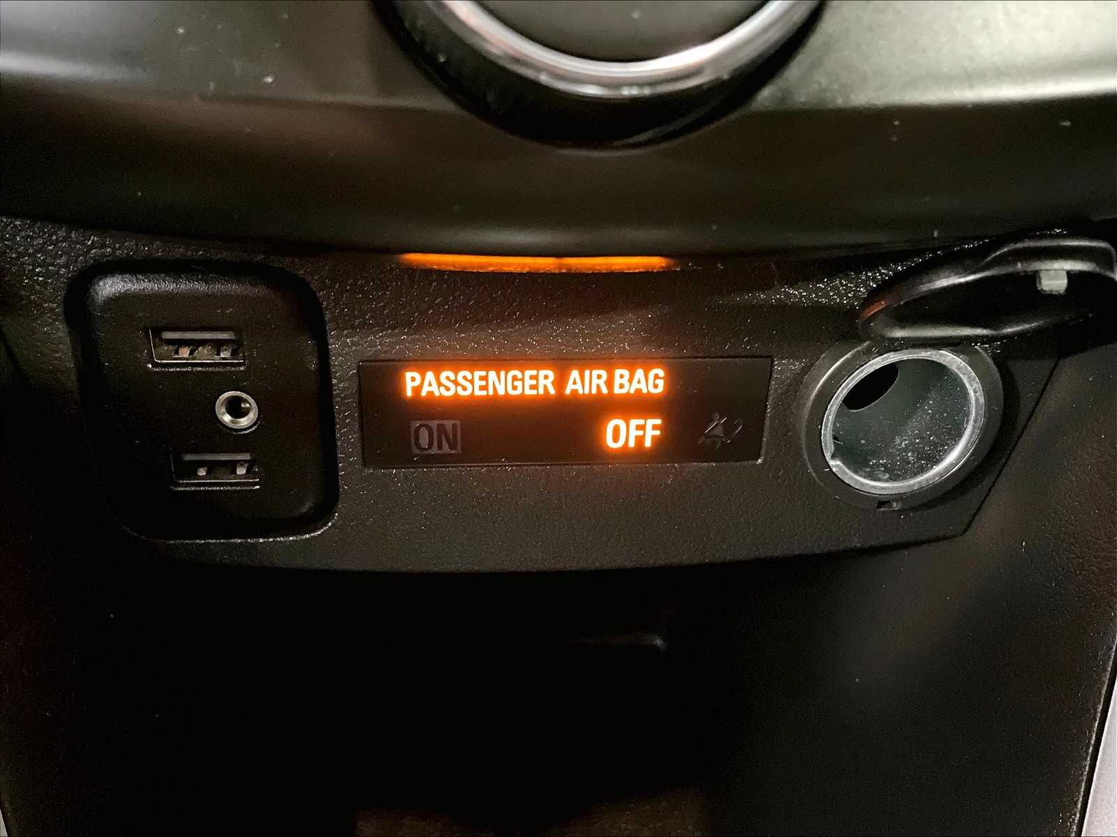 2022 Chevrolet Trax LT - Photo 27