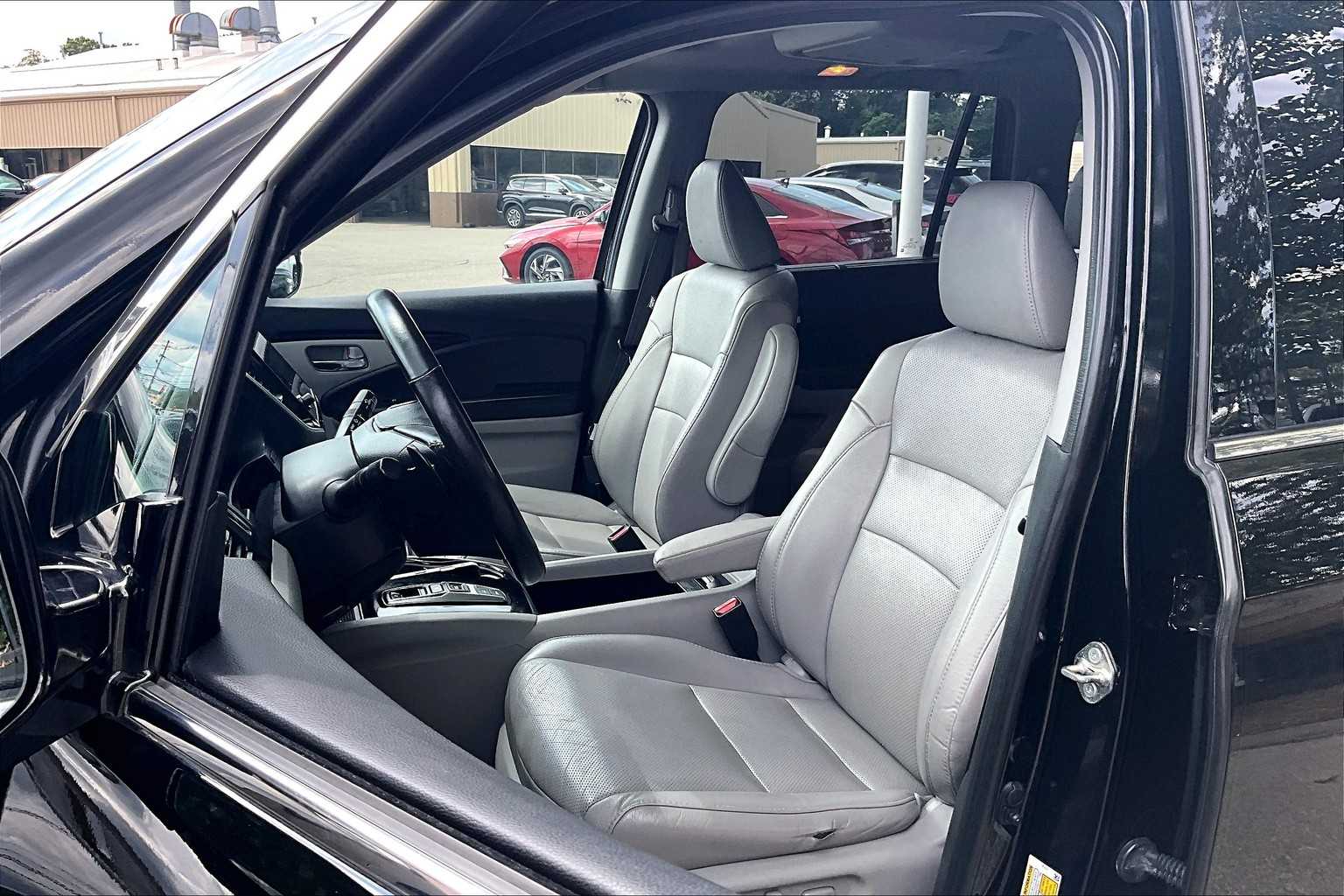 2019 Honda Pilot Elite - Photo 10