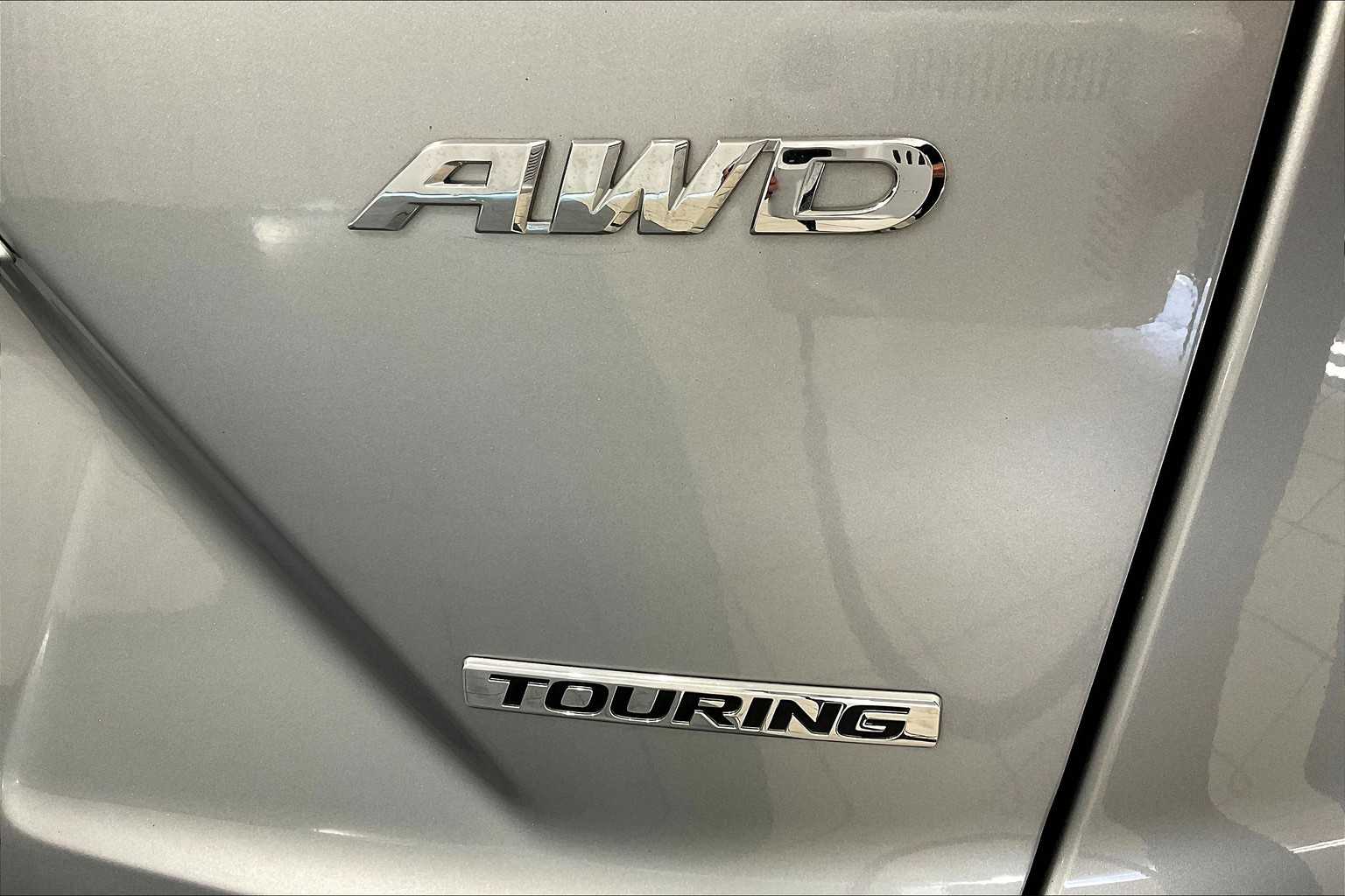 2017 Honda CR-V Touring - Photo 29
