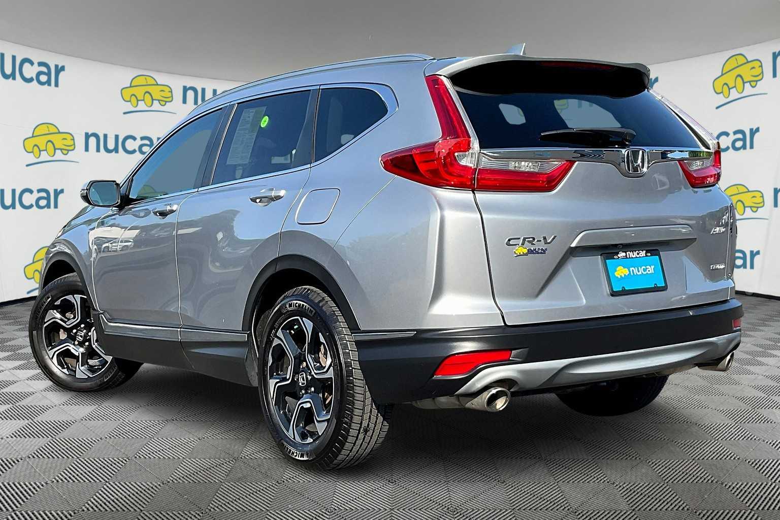2017 Honda CR-V Touring - Photo 4