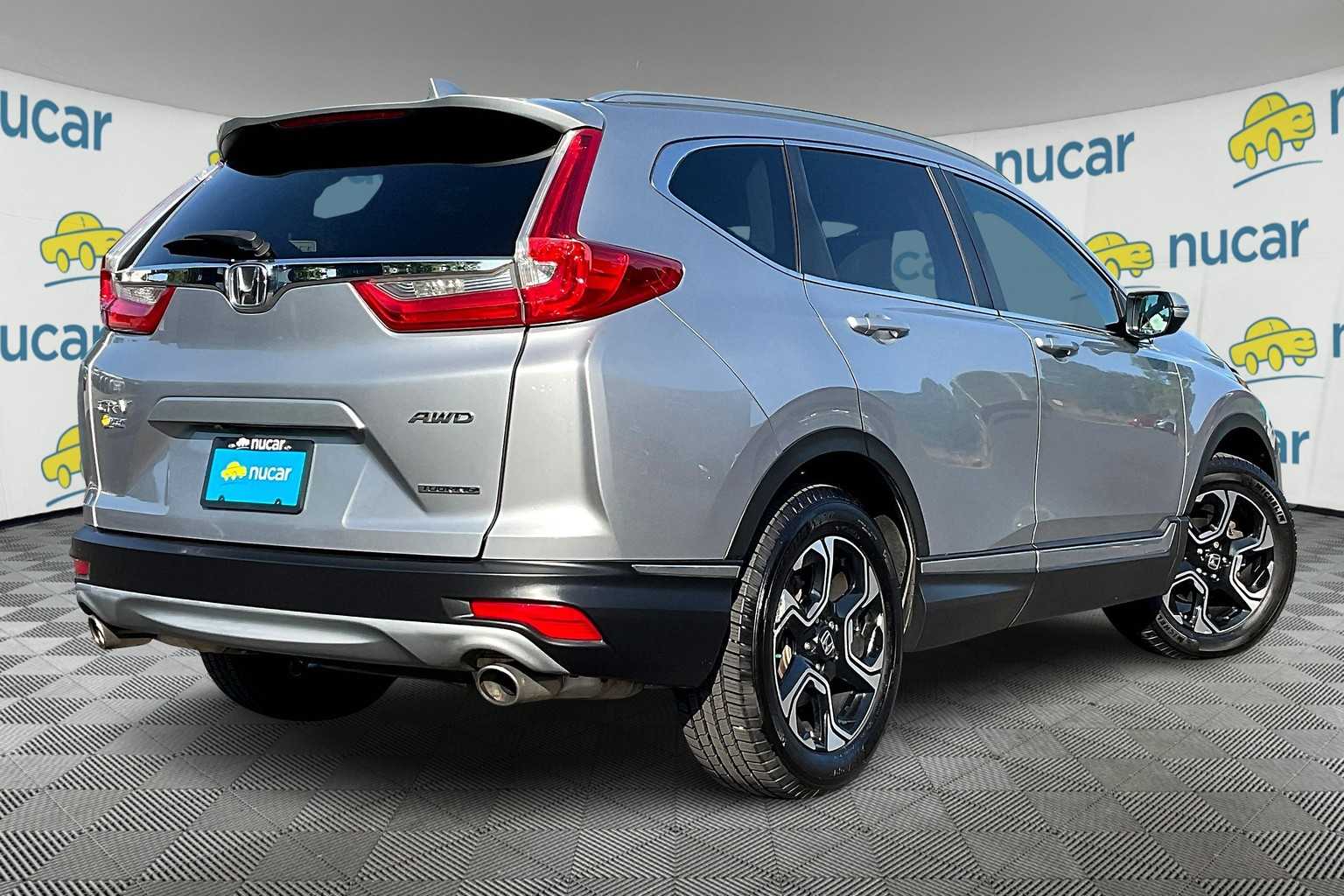 2017 Honda CR-V Touring - Photo 6