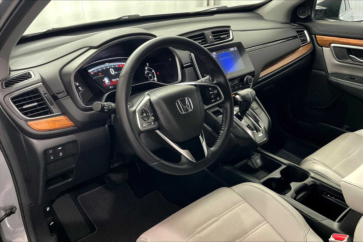 2017 Honda CR-V Touring - Photo 8
