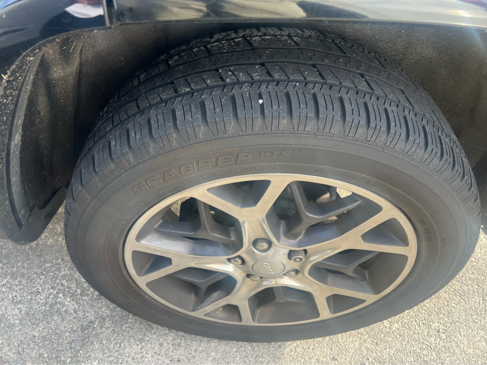 2019 Jeep Grand Cherokee Overland - Photo 12