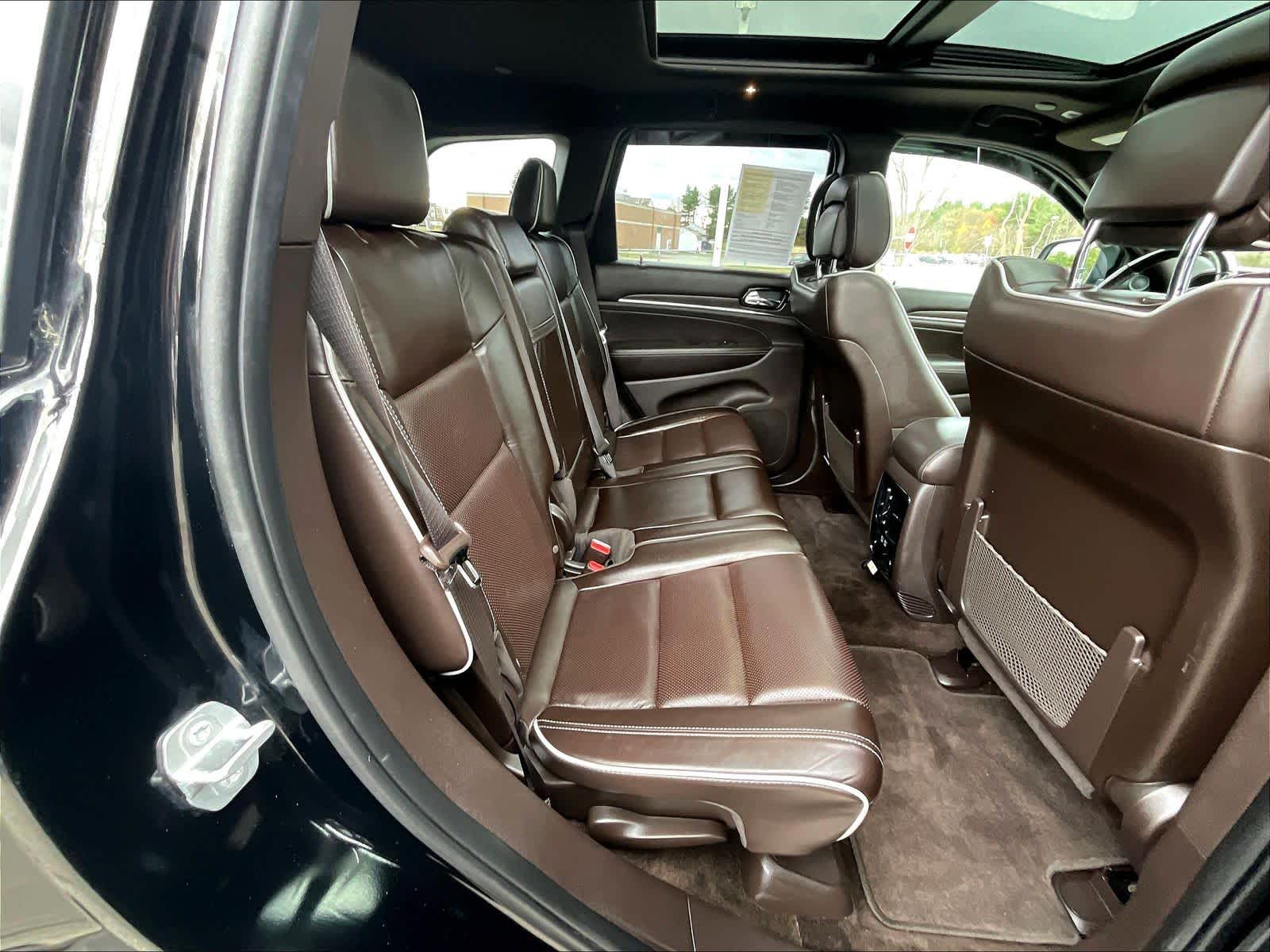 2019 Jeep Grand Cherokee Overland - Photo 16