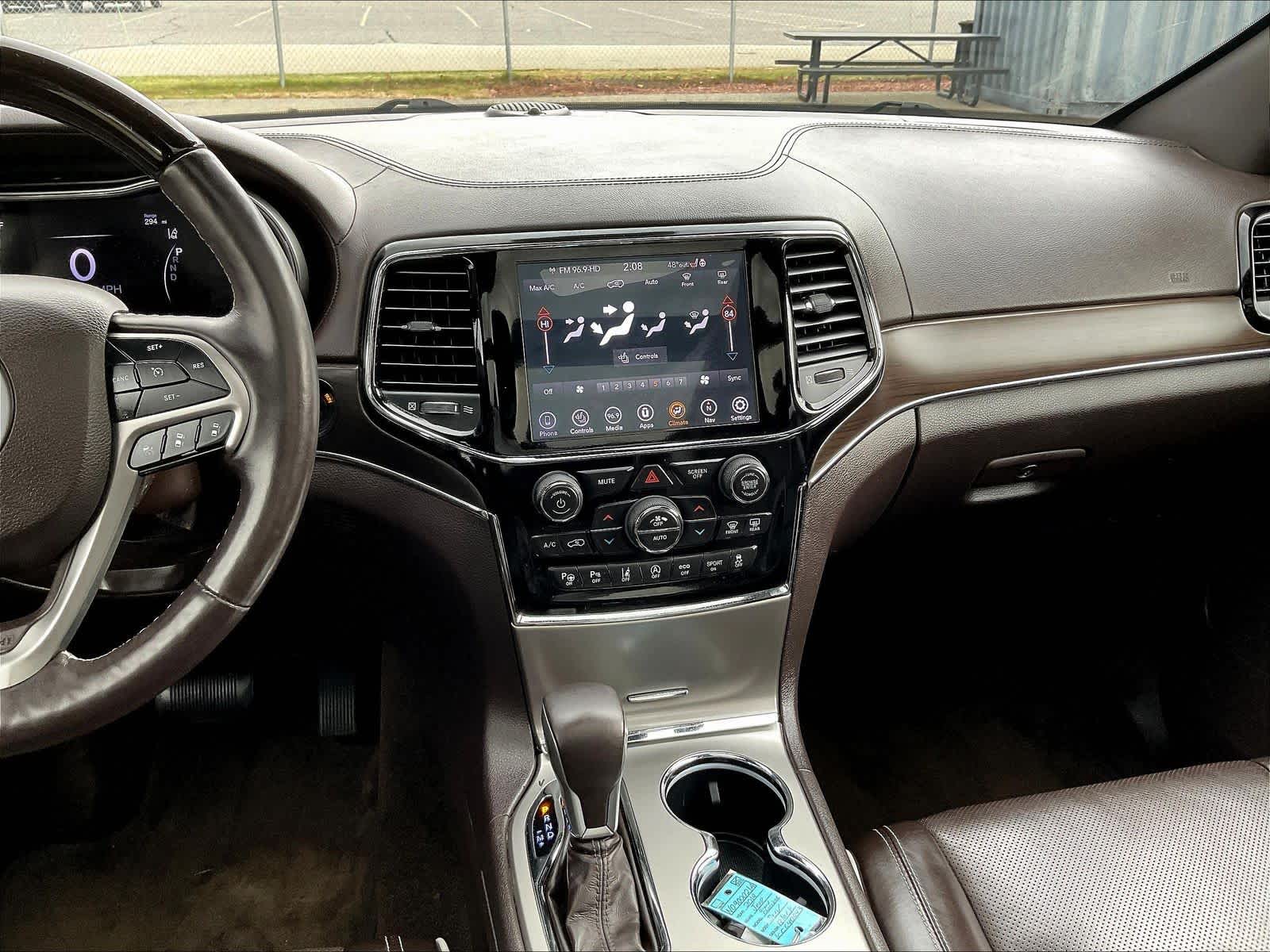 2019 Jeep Grand Cherokee Overland - Photo 18