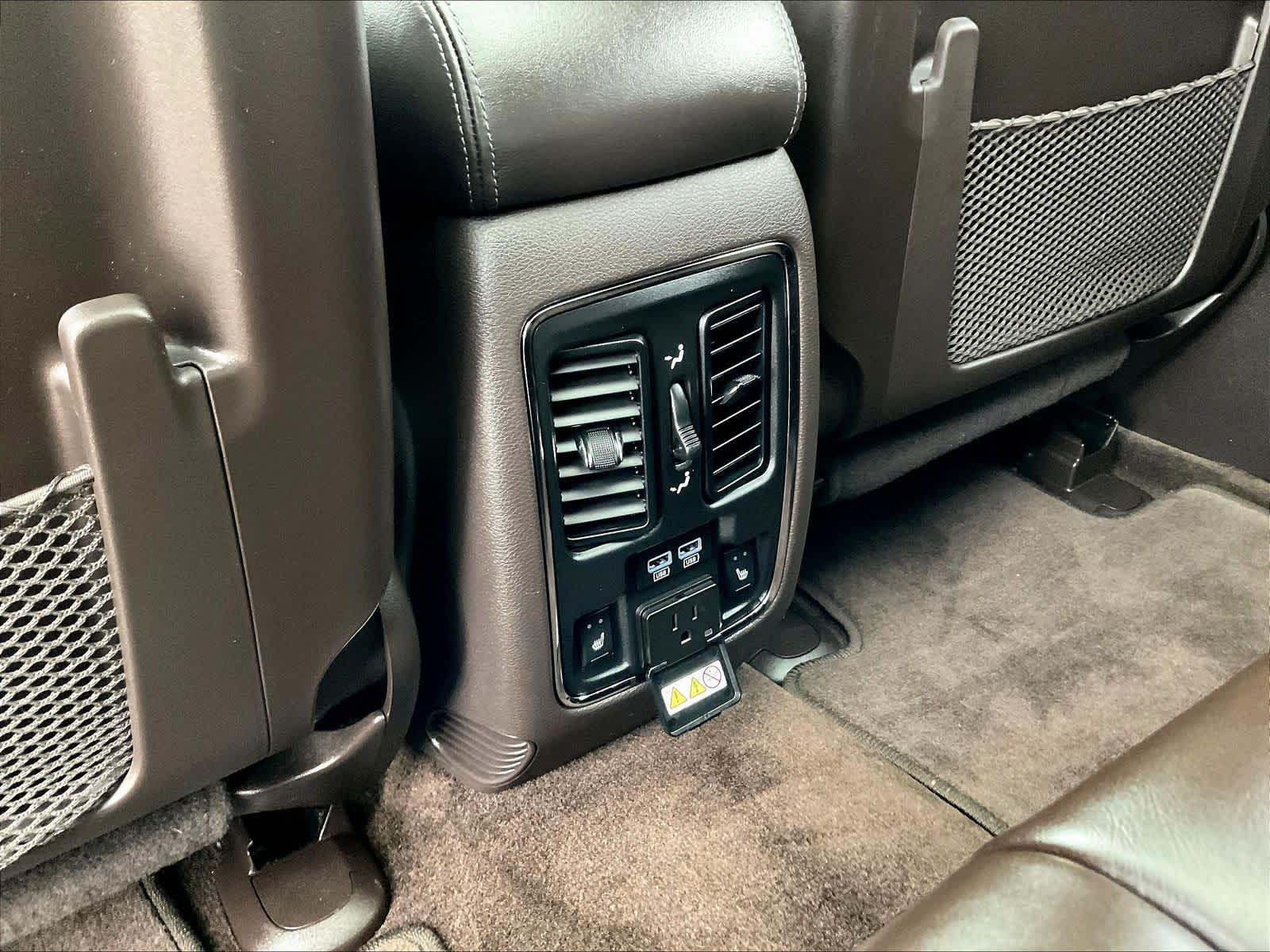 2019 Jeep Grand Cherokee Overland - Photo 27