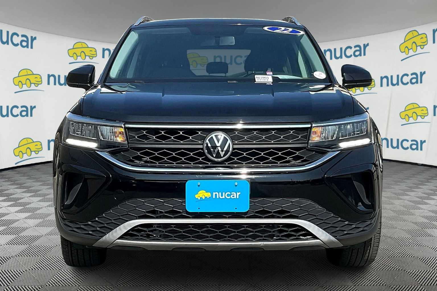 2022 Volkswagen Taos SE - Photo 2