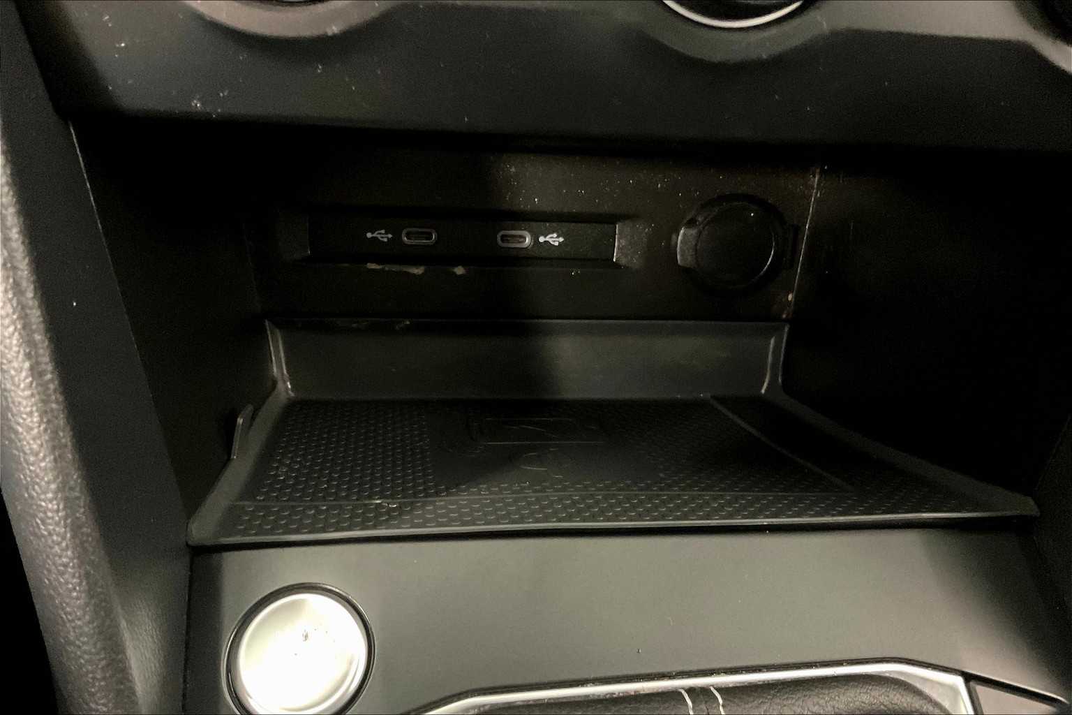 2022 Volkswagen Taos SE - Photo 27