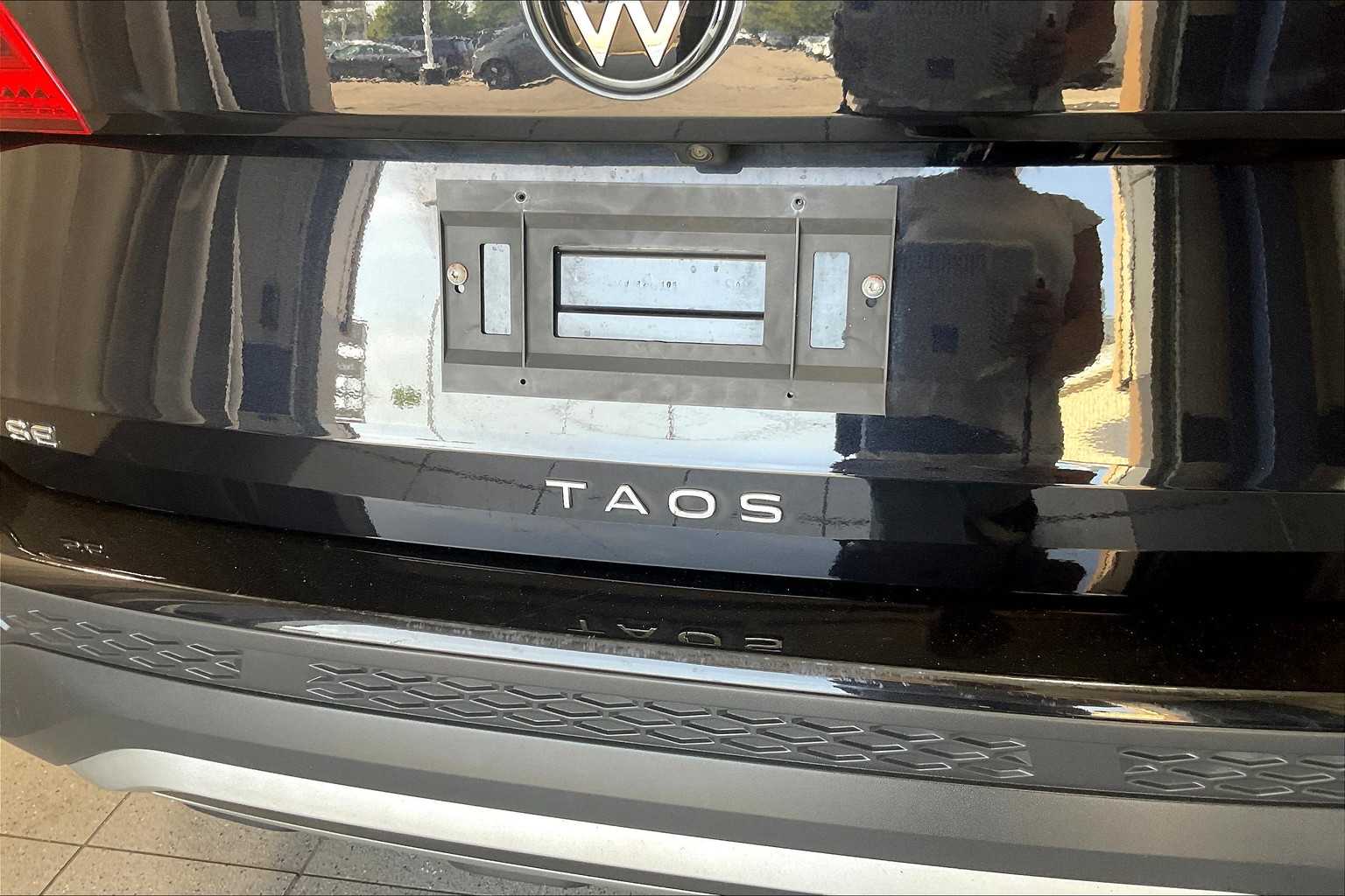 2022 Volkswagen Taos SE - Photo 29